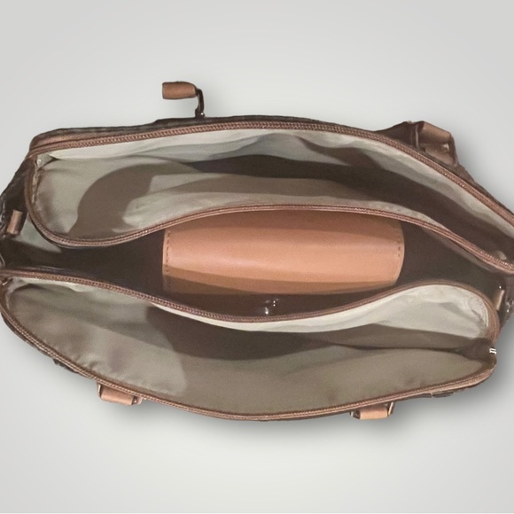 Jones New York Signature purse!! - Picture 6 of 6